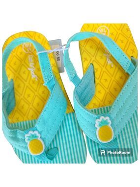 New Cat & Jack Pineapple Sandals Sizes 5/6 & 7/8